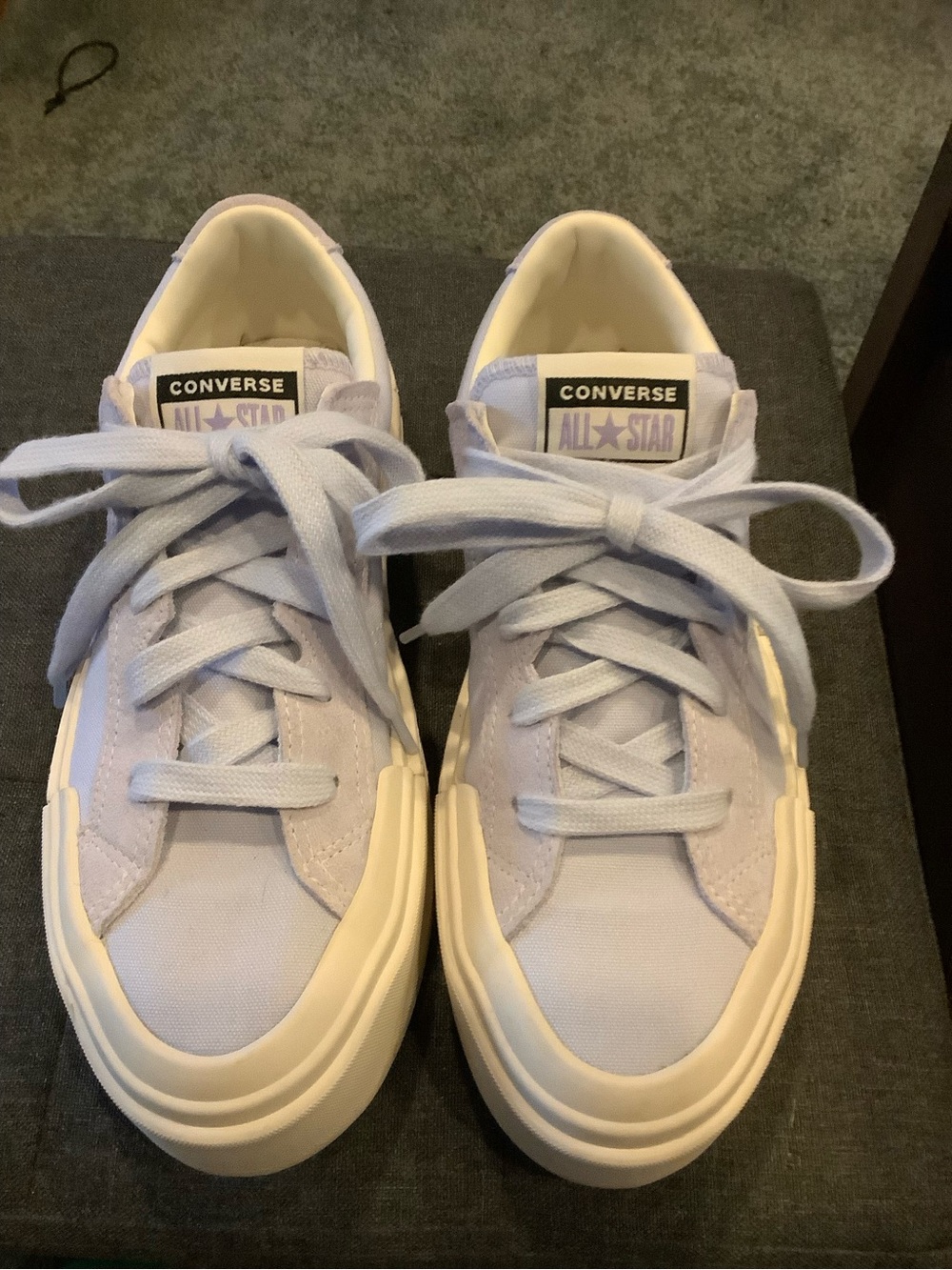 Converse Cruise Low Top